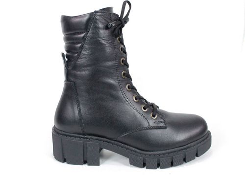 Дамски кубинки от естествена кожа – черни, с ток