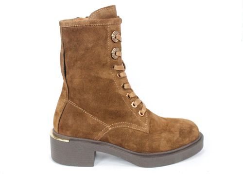 дамски кубинки Dolce Fumo от естествен велур в цвят тютюн с дебело зимно ходило