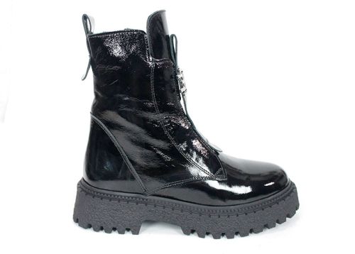 дамски боти Nero Flare естествен лак черни без връзки с ластик и зимно ходило