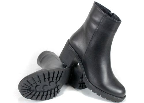 Дамски боти Linea Pura – естествена кожа, стабилен ток