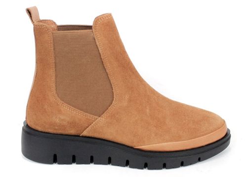 Дамски боти Lumea – светло кафяв естествен велур