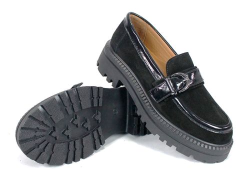 модерни дамски лоуфъри с дебело ходило черни