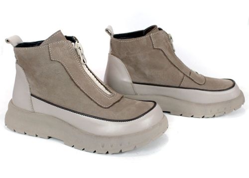 Дамски кларкове Sabbia Soft от естествен велур в цвят визон със зимно ходило