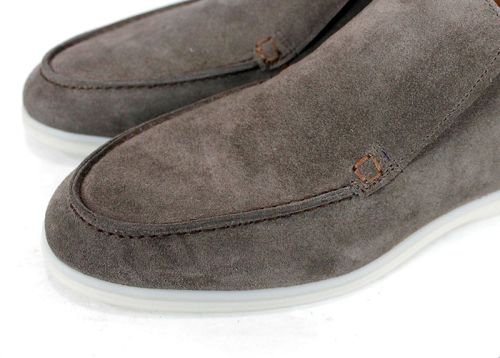 Мъжки обувки Velour Notte от естествен велур в таупе