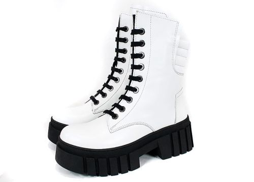 Дамски кубинки от бяла естествена кожа – модел Nova Rebel