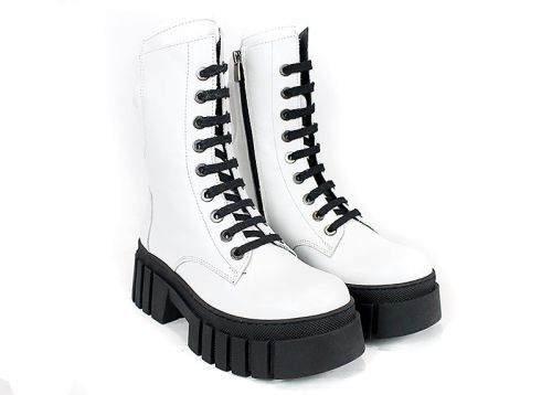 Дамски кубинки от бяла естествена кожа – модел Nova Rebel