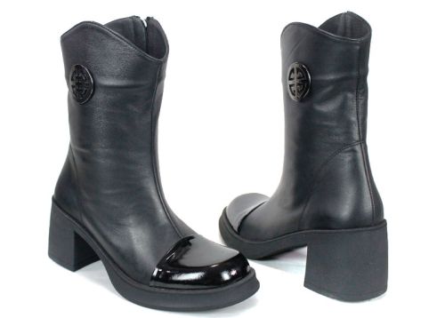 Dama Nero – дамски боти от естествена кожа и лак, черни, със среден ток и топъл хастар