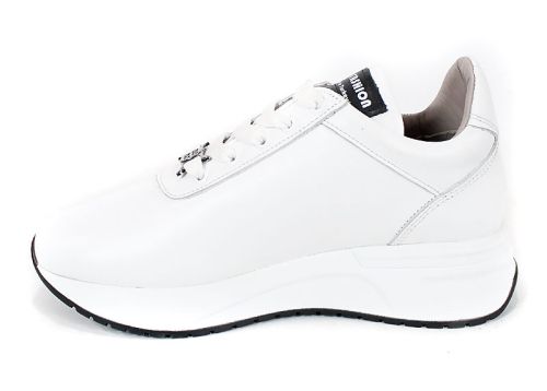 Дамски сникърси Aria Soft – бяла естествена кожа, комфорт и стил