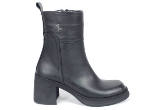 Дамски елегантни боти Nero Alleanza – естествена кожа, топъл хастар и стабилен ток