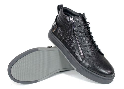 Modèlo Ferox – мъжки спортни боти от естествена кожа, черен цвят