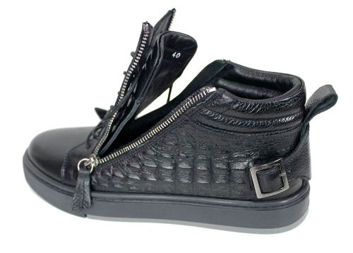 Modèlo Ferox – мъжки спортни боти от естествена кожа, черен цвят