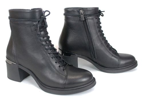 Дамски елегантни боти от естествена кожа в черно - модел 25583.CHK