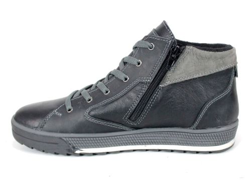 Мъжки спортно-ежедневни боти от естествена кожа и набук в тъмно сив цвят с топъл хастар и каучуково ходило