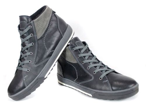 Мъжки спортно-ежедневни боти от естествена кожа и набук в тъмно сив цвят с топъл хастар и каучуково ходило