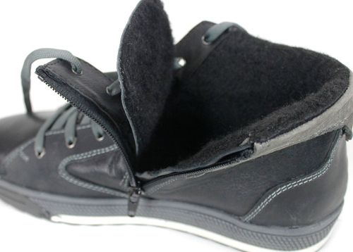 Мъжки спортно-ежедневни боти от естествена кожа и набук в тъмно сив цвят с топъл хастар и каучуково ходило