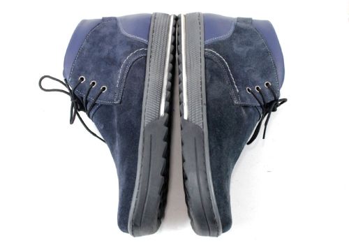 Преоценени мъжки кларкове от естествен велур в синьо, модел Ромео