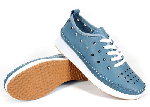 Летни дамски обувки с перфорация и олекотено ходило Elia Move