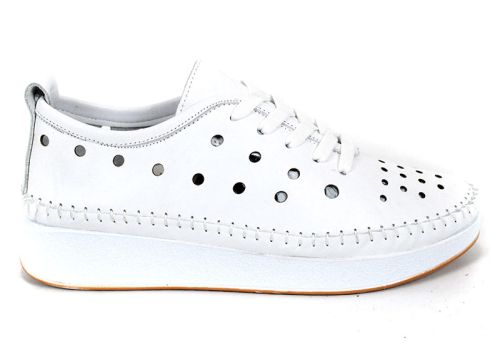 Elia Move – бели дамски летни обувки от естествена кожа с перфорация