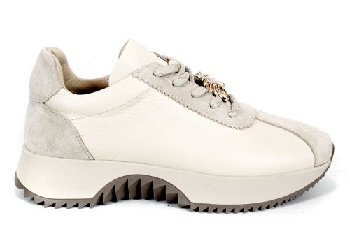 Breeze Line – дамски сникърси от естествена кожа и велур в бежово