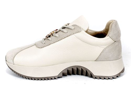 Breeze Line – дамски сникърси от естествена кожа и велур в бежово