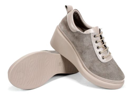 дамски меки обувки с клиновидна платформа визон