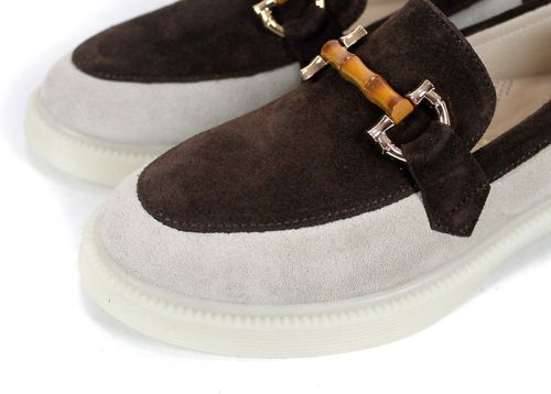 Lora Line – дамски лоуфъри от естествен велур в бежово и тъмно кафяво