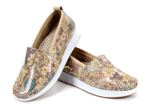 удобни дамски обувки от естествена кожа Mira Flow бежово цветен десен