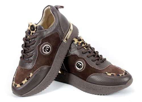 кафяви дамски сникърси Vela Form дебело спортно ходило