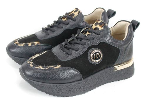 Vela Form – дамски модни сникърси от естествена кожа и велур в черно