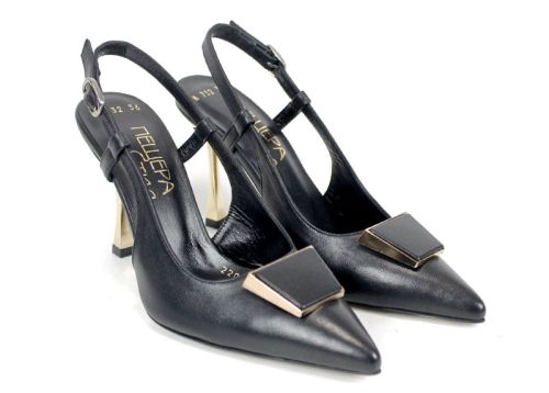 Velora Muse – дамски елегантни сандали със затворени пръсти от естествена кожа в черно