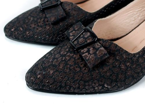 Serena Vento – дамски обувки от естествена кожа с animal принт и стабилен ток