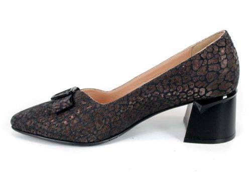 Serena Vento – дамски обувки от естествена кожа с animal принт и стабилен ток