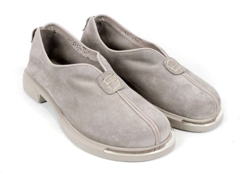 Elara Style – pantofi dama din velur moale in nuanta vizon