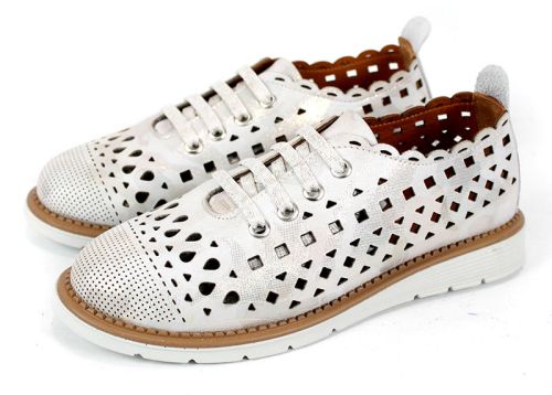 Pantofi de vara moi de dama din piele naturala de culoare gri deschis - Model Agora.