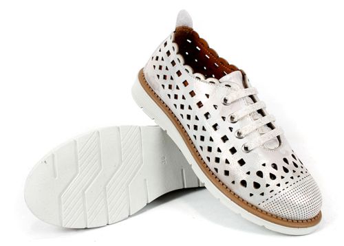 Pantofi de vara moi de dama din piele naturala de culoare gri deschis - Model Agora.