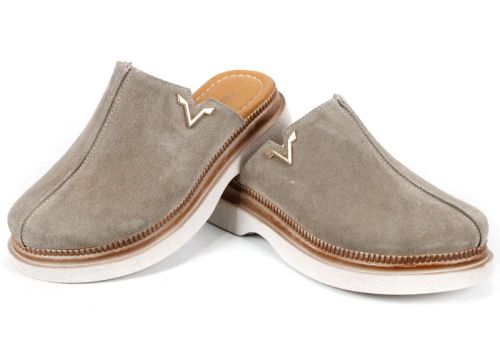 сабо от велур визон стабилно ходило