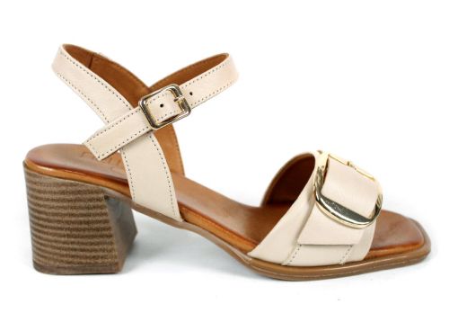 Silent Grace – дамски сандали на ток от естествена кожа в бежово