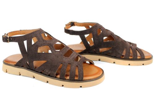 Soft Presence – дамски ниски сандали от естествен велур в тъмно кафяво с изчистен дизайн