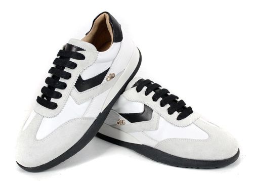 бели дамски сникърси велур и кожа