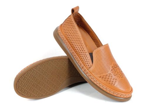 дамски кожени обувки с перфорация Selina Vanté