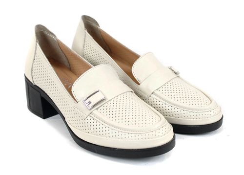 летни обувки нисък ток кожа бежово