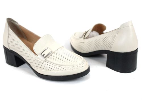 Orlena Vire – дамски летни обувки с нисък ток и перфорация от естествена кожа