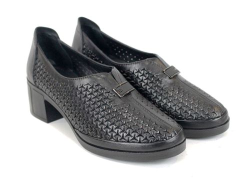 Летни обувки с нисък ток Talora Mien – естествена кожа в черно с перфорация