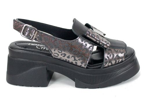 Дамски сандали от естествена кожа в черно и сребристо – модел NOVA