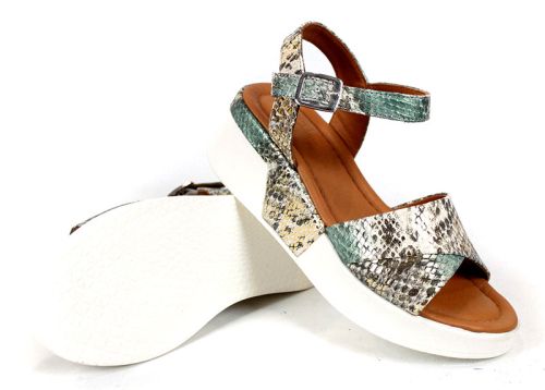 Стилни дамски сандали Delora Chic с модерен змийски десен в зелена гама