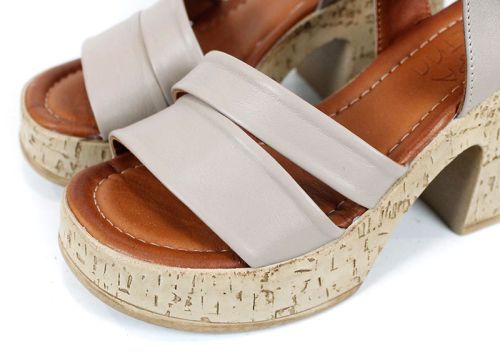 Velora Linea – дамски сандали на платформа от естествена кожа в цвят визон