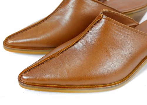 кафяви дамски сабо с ток елегантни