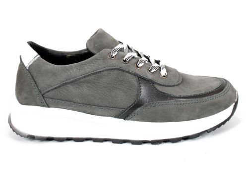 Tano Drift – мъжки сникърси от естествен набук в сиво с динамичен силует