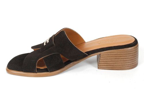 стилни дамски чехли тъмно кафяви велур