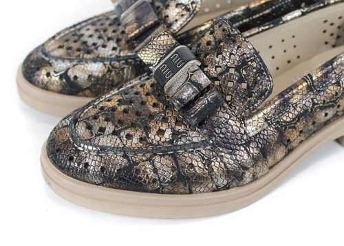 Pure Motion – дамски летни обувки от естествена кожа с перфорация и кроко принт в кафяво със златист оттенък